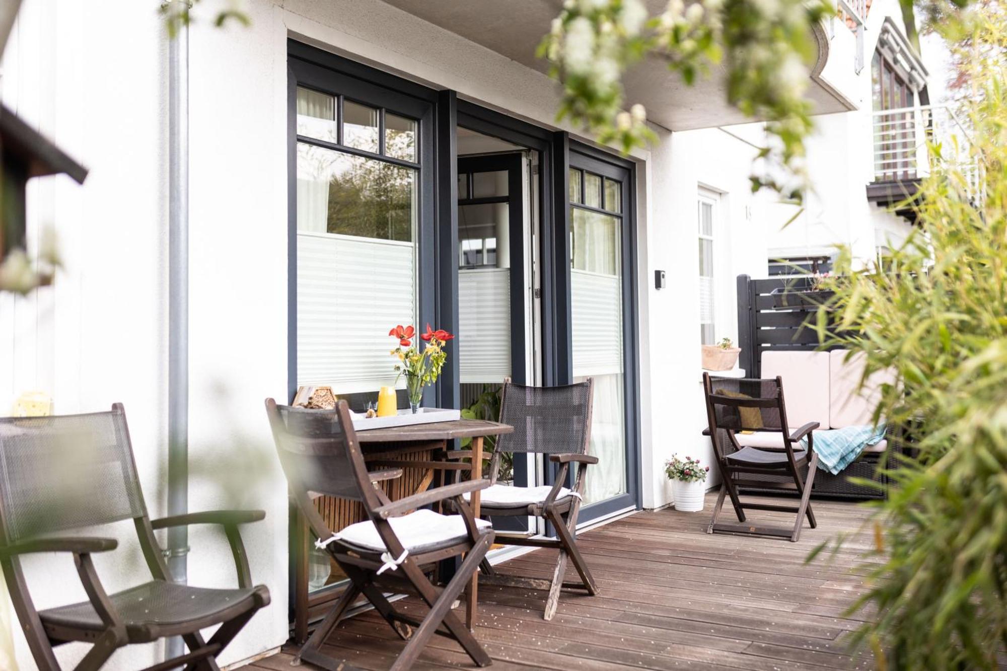 Smartfewo - Home - Zentral - Terrasse - Parkplatz Oldenbourg Extérieur photo